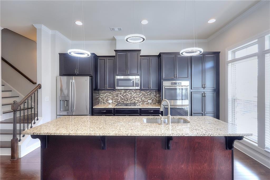 1306 Harris Way Property Photo 1