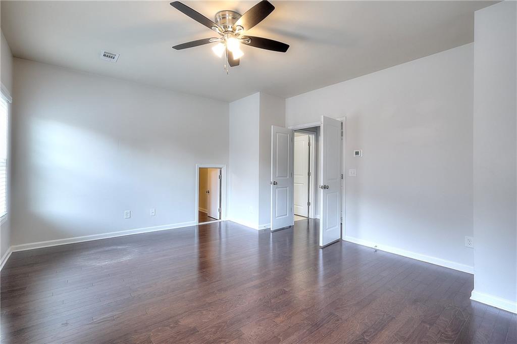 1306 Harris Way Property Photo 23