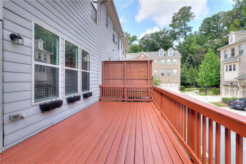 1306 Harris Way Property Photo 27
