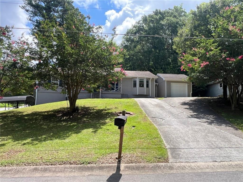 2574 Holly Berry Trail