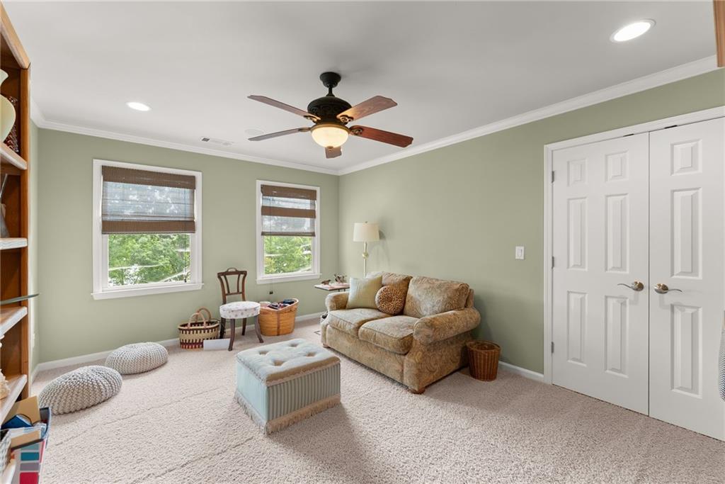 2819 Ne Point Overlook Property Photo 65