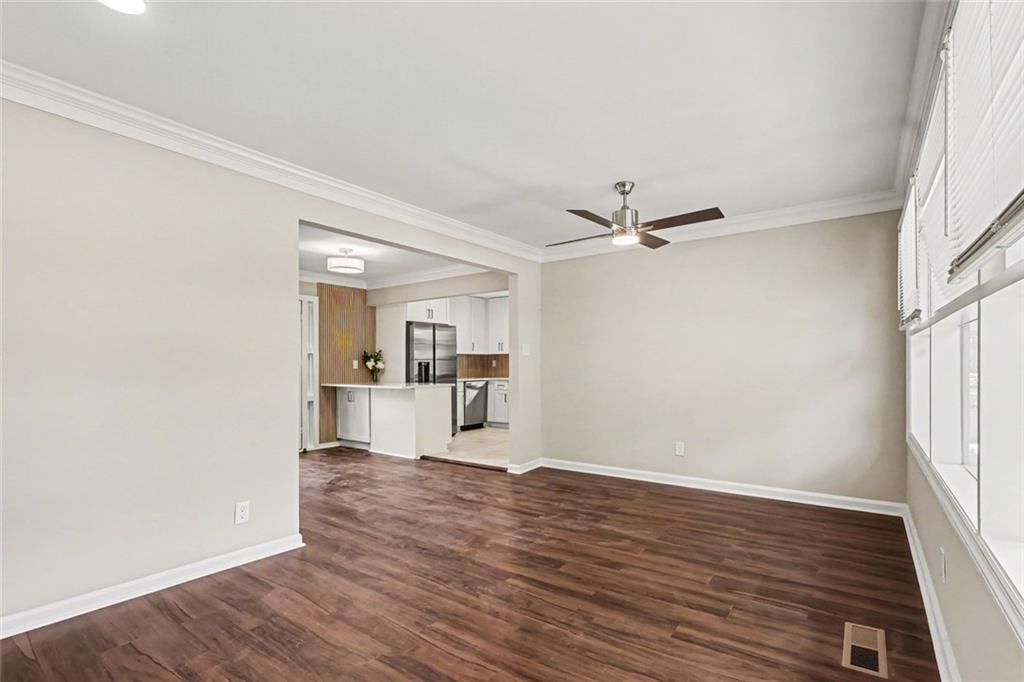 3416 Maplehurst Drive Property Photo 7