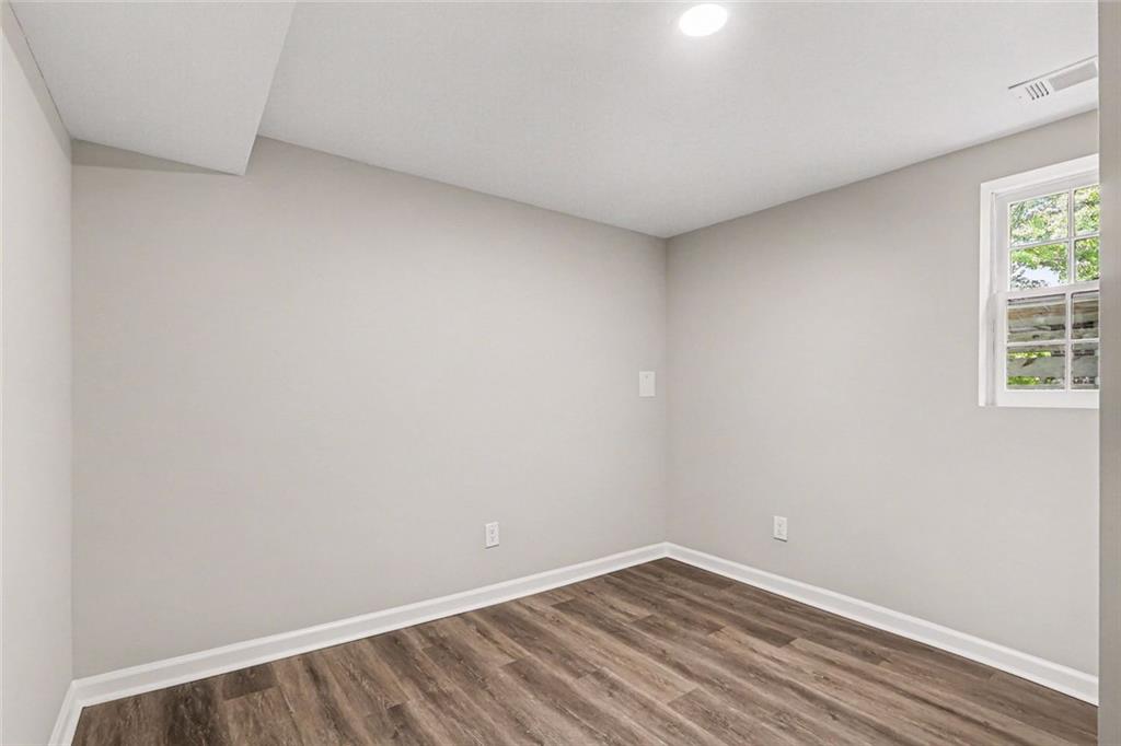 3416 Maplehurst Drive Property Photo 32