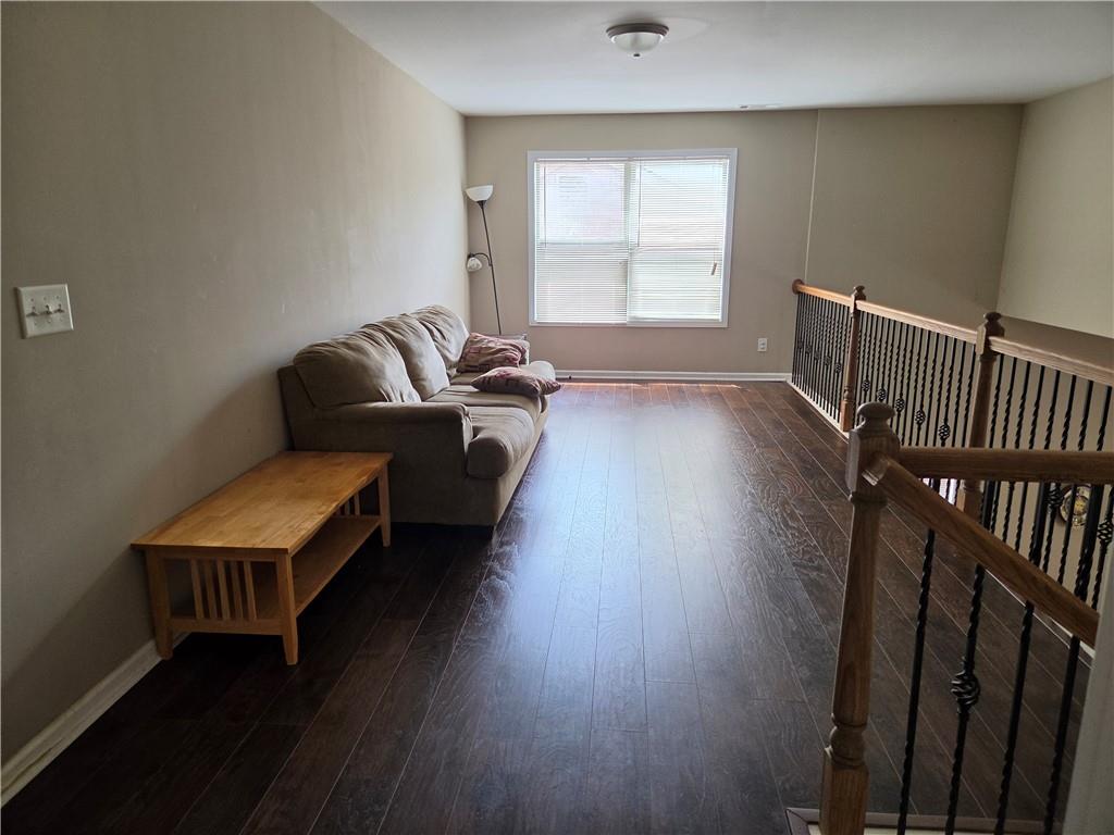308 Ridge Pointe Drive Property Photo 9