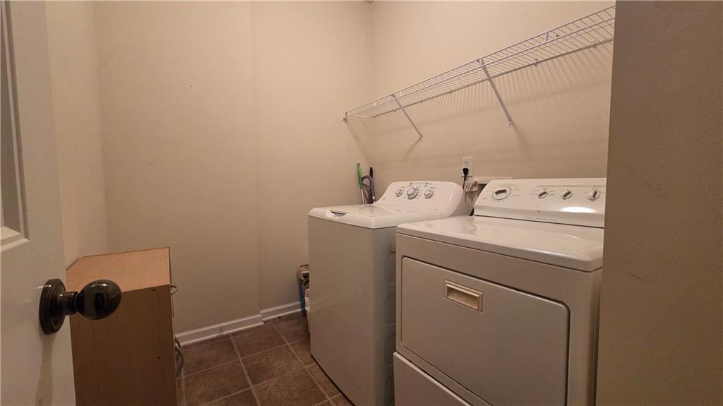 308 Ridge Pointe Drive Property Photo 22