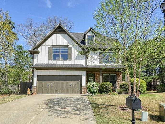 653 Royal Crest Court Property Photo 1