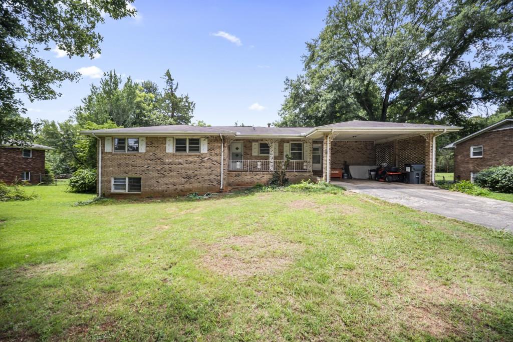1810 Hasty Road Property Photo 1
