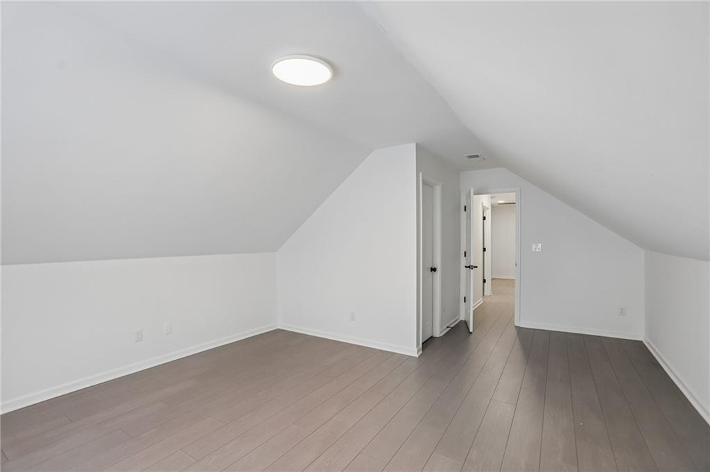 300 Harcourt Place Property Photo 18