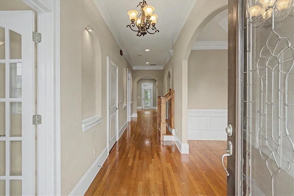 2327 Sandy Oaks Drive Property Photo 7