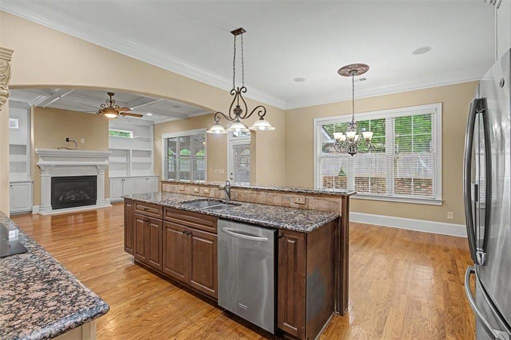 2327 Sandy Oaks Drive Property Photo 22