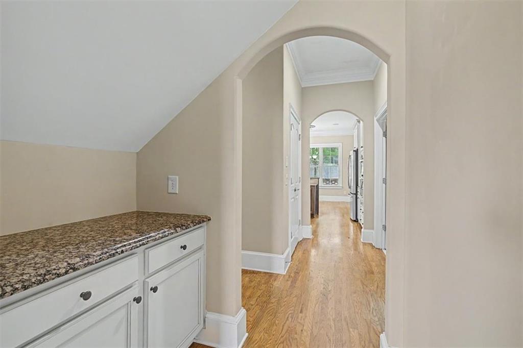 2327 Sandy Oaks Drive Property Photo 29