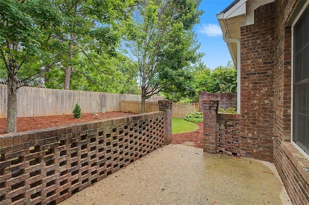 2327 Sandy Oaks Drive Property Photo 54