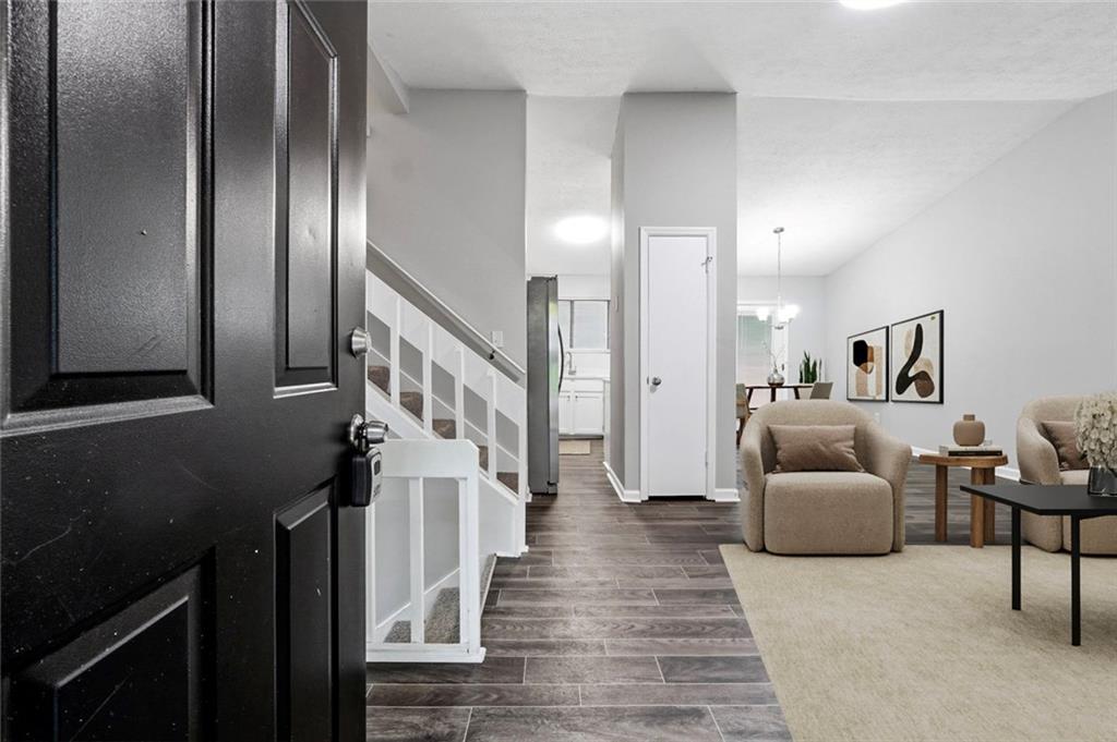 5459 Timor Trail Property Photo 4