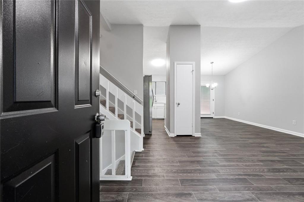 5459 Timor Trail Property Photo 5
