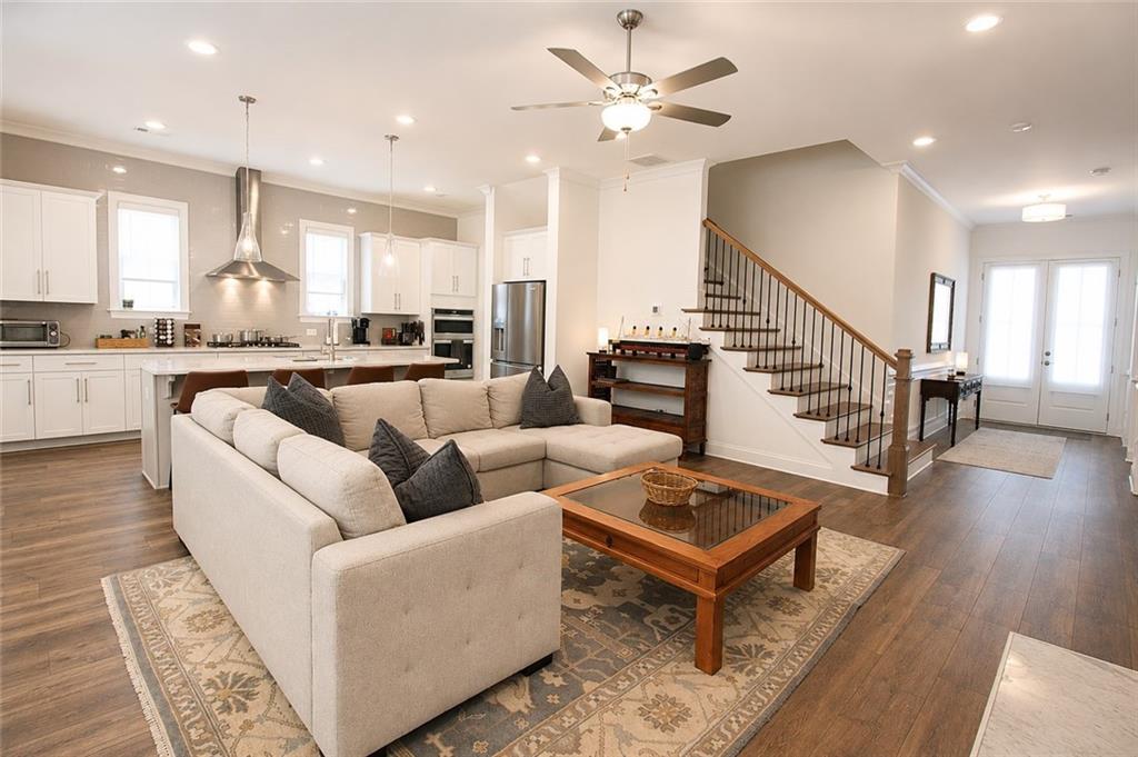 116 Ivey Way Property Photo 10