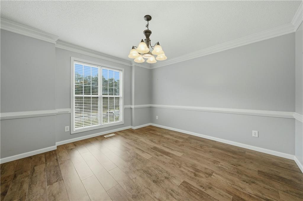 865 Whitby Drive Property Photo 5