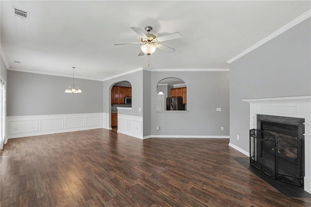 211 Meadow Run Property Photo 6