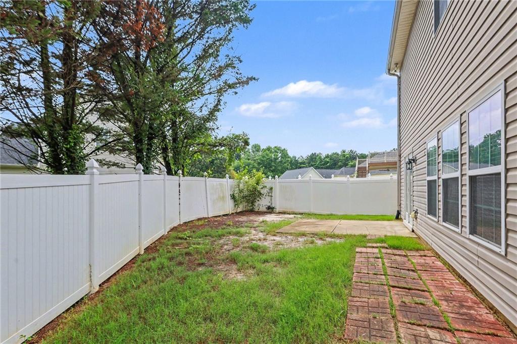 211 Meadow Run Property Photo 27