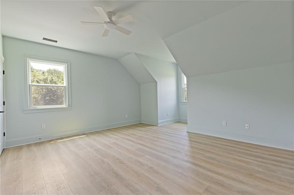 496 Davis Road Property Photo 39
