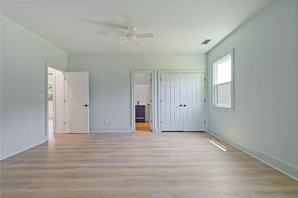 496 Davis Road Property Photo 40
