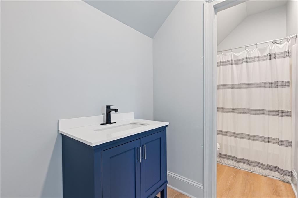 496 Davis Road Property Photo 41