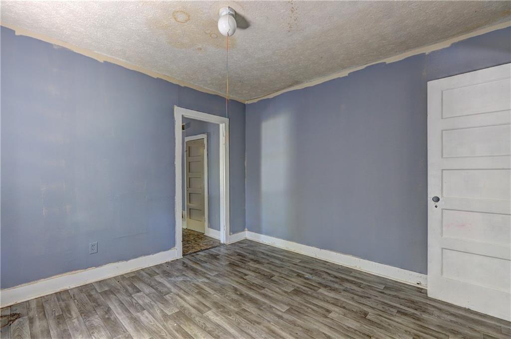 120 Caraker Avenue Property Photo 12