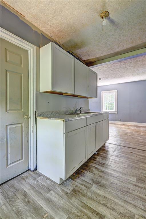 120 Caraker Avenue Property Photo 14