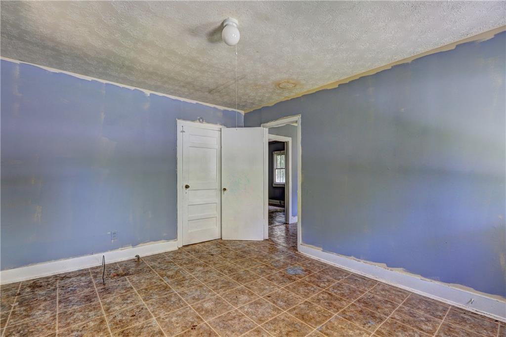 120 Caraker Avenue Property Photo 19