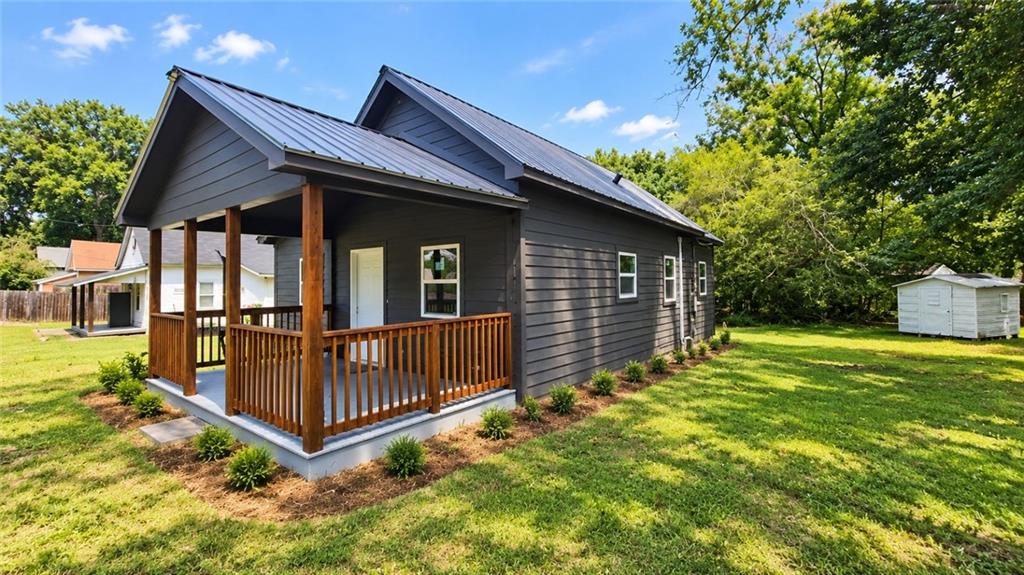 2 Smith Road Property Photo 2