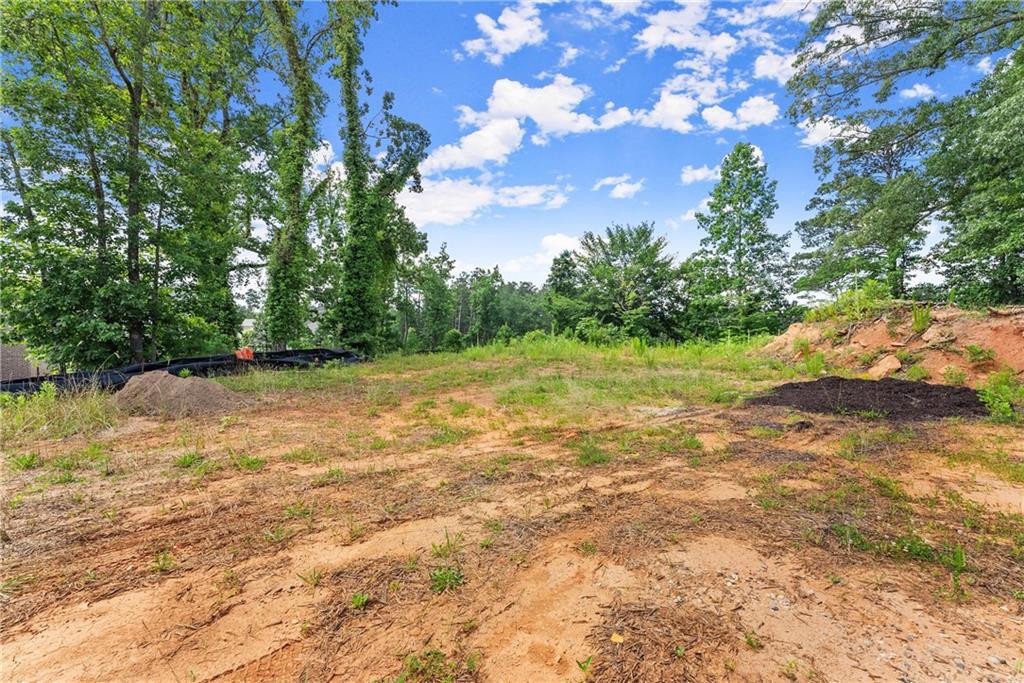 5060 Kings Close Property Photo 11
