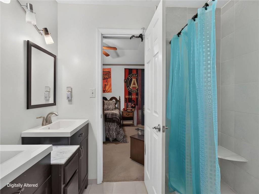 109 Collins Way Property Photo 16