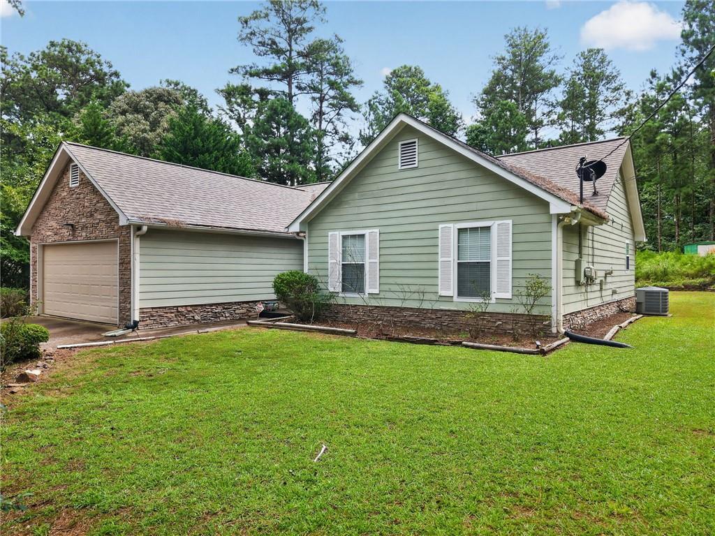109 Collins Way Property Photo 32