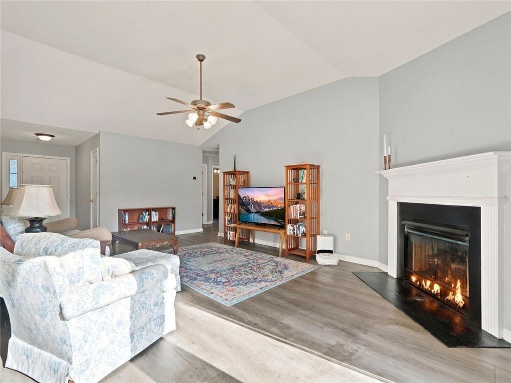 128 Brookstone Drive Sw Property Photo 4