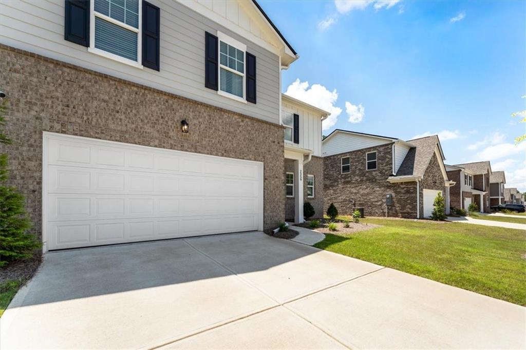 2359 Argento Circle Property Photo 5