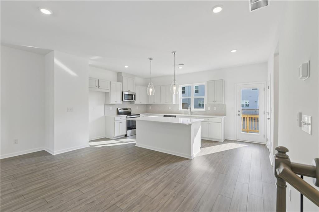 96 Epperly Way Property Photo 12