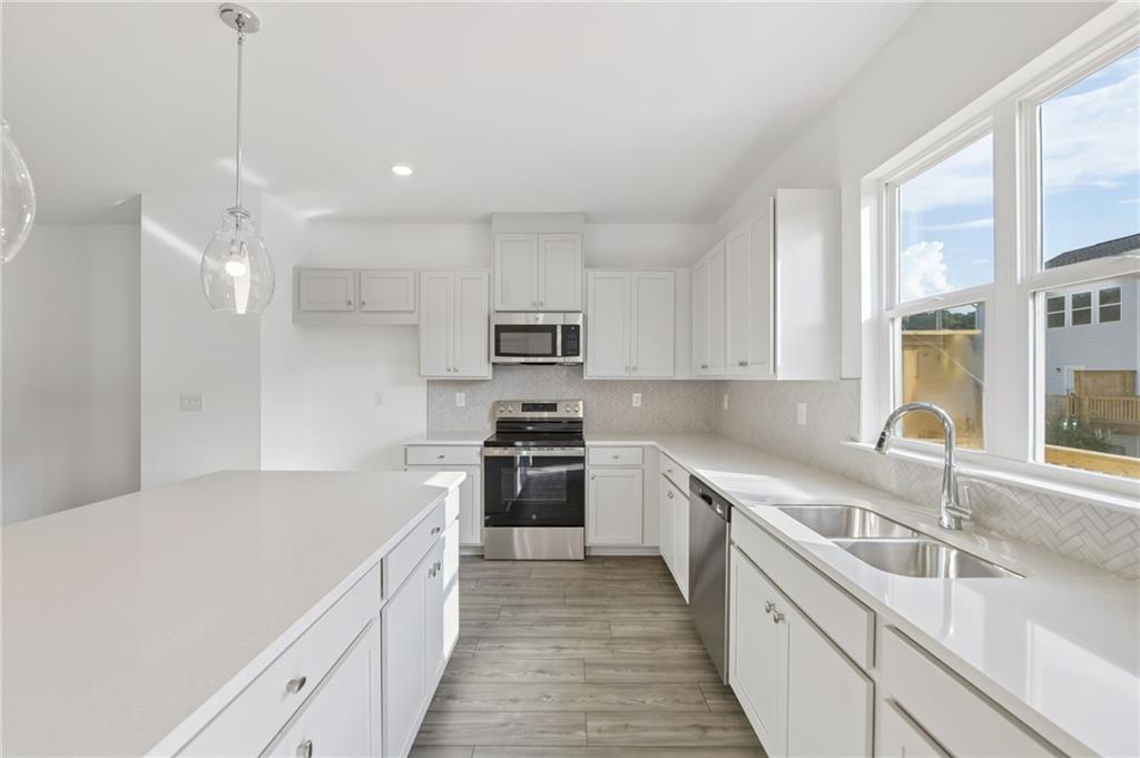 96 Epperly Way Property Photo 15