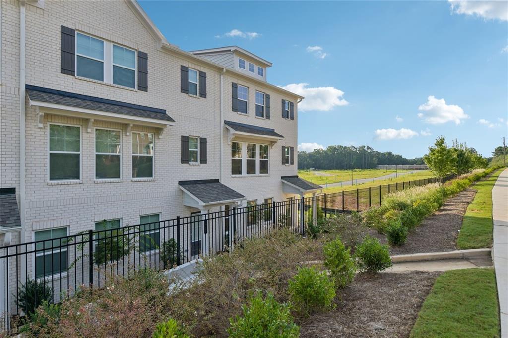 96 Epperly Way Property Photo 32