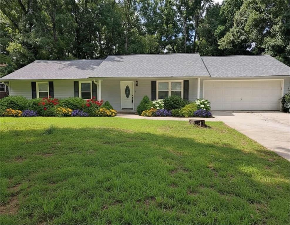 2073 Beechwood Drive Property Photo 1