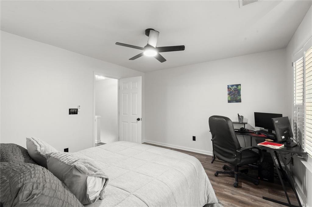 3737 Berkeley Crossing Property Photo 22