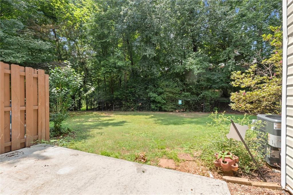 3737 Berkeley Crossing Property Photo 25