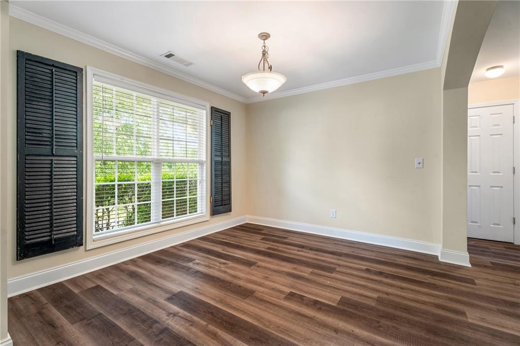 6920 Autumn Hills Drive Property Photo 4