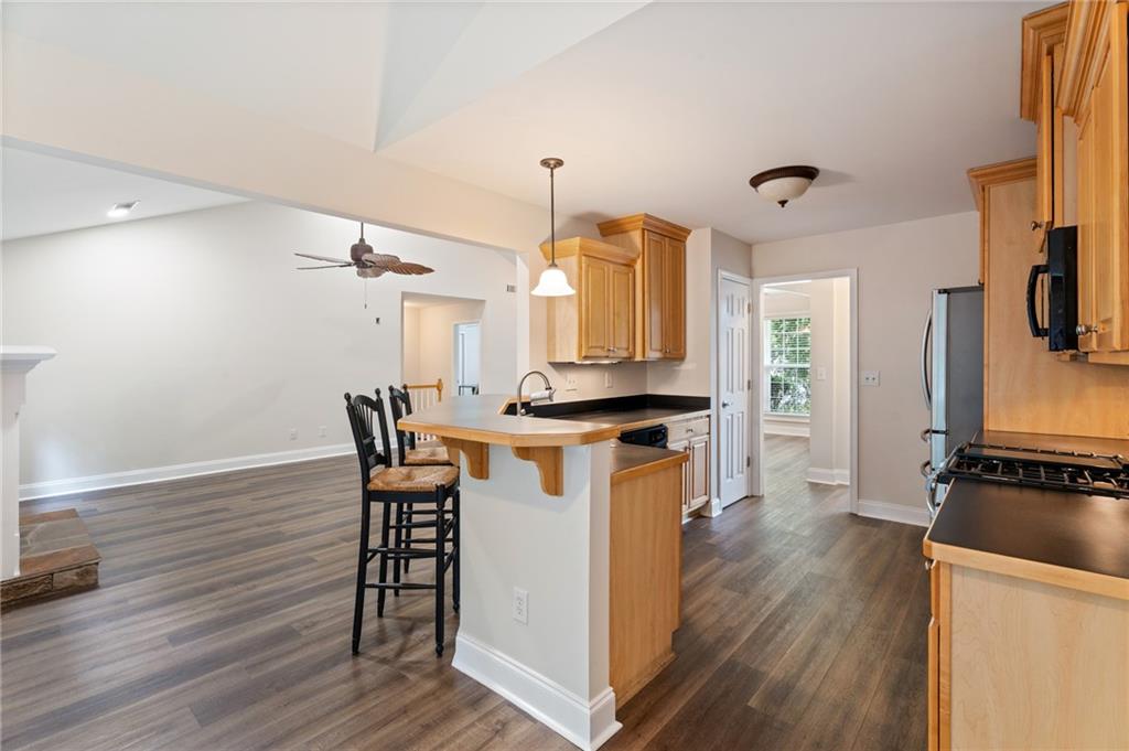 6920 Autumn Hills Drive Property Photo 6
