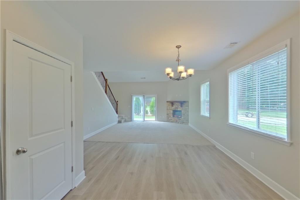 7811305 Property Photo 4