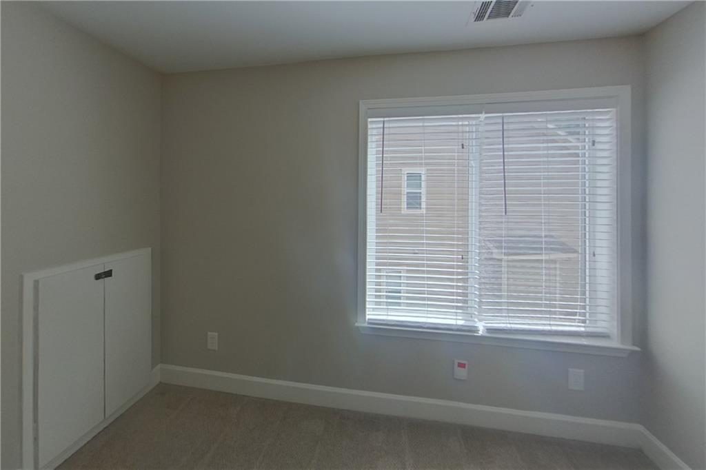 7811305 Property Photo 10