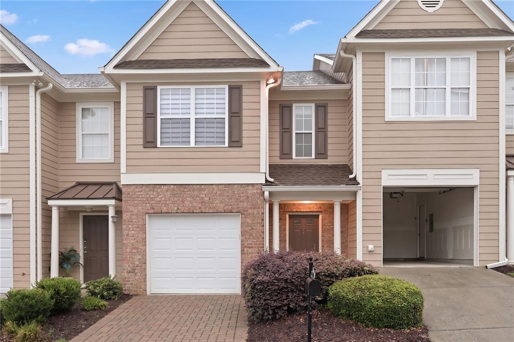 7811315 Property Photo 1