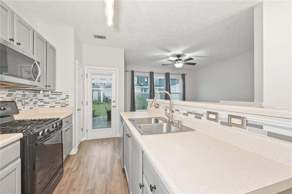 7811315 Property Photo 7