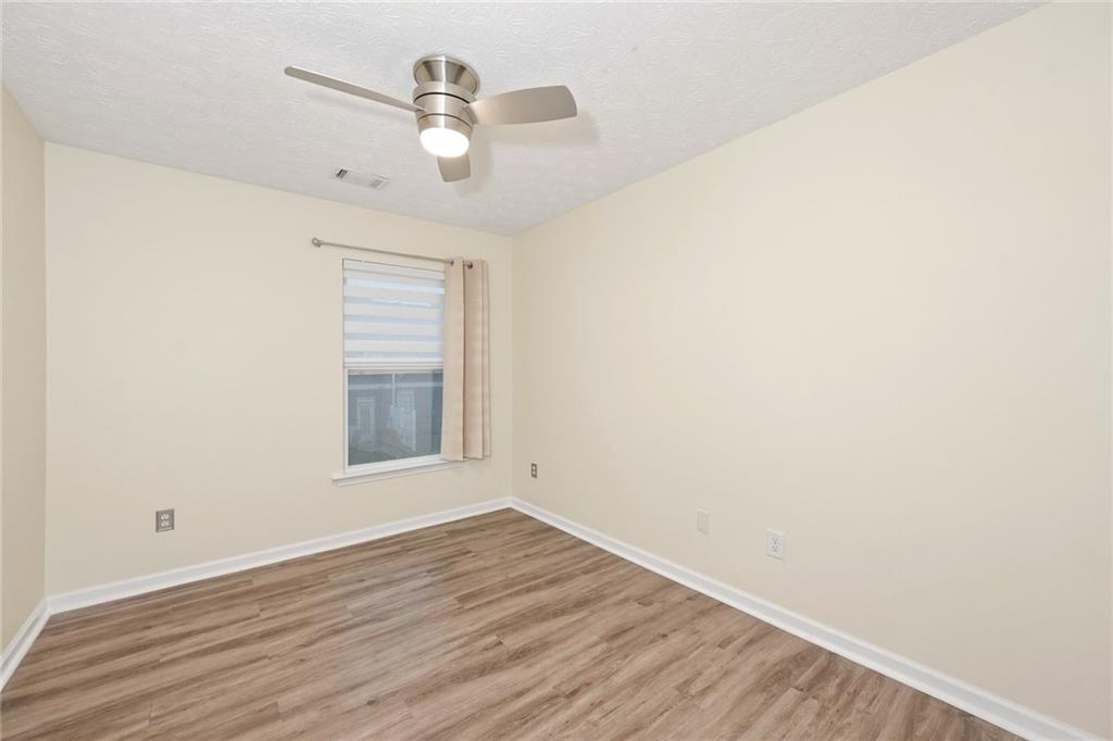 7811315 Property Photo 14