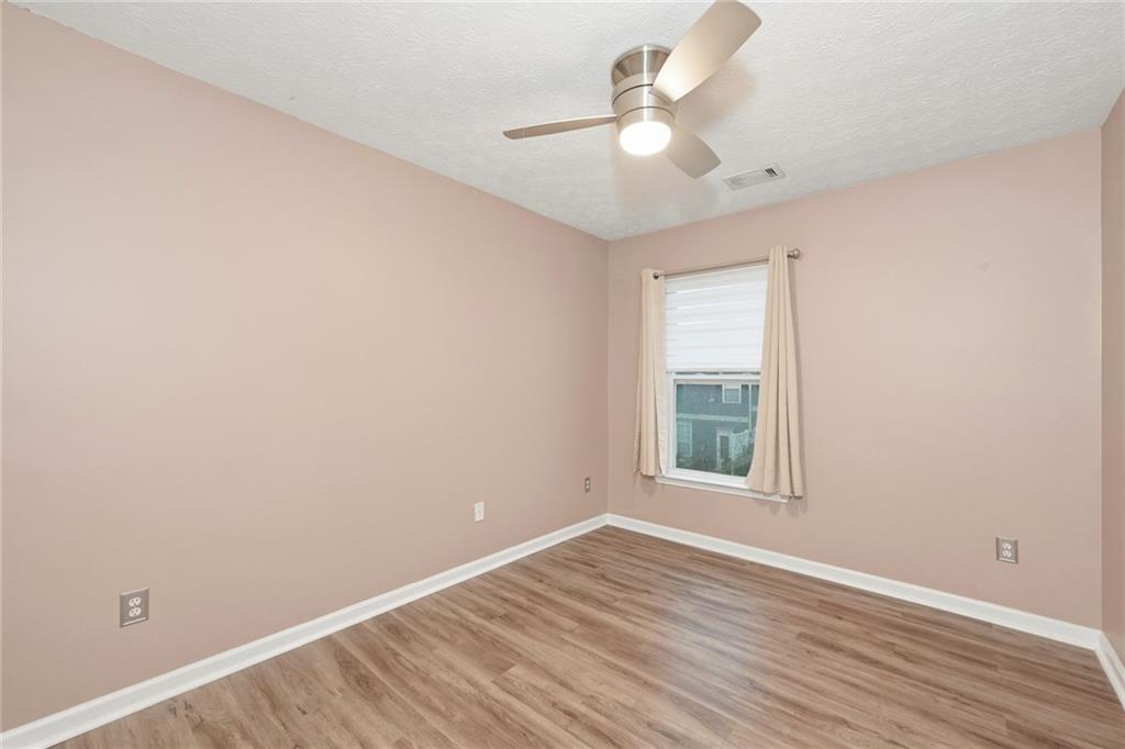 7811315 Property Photo 15