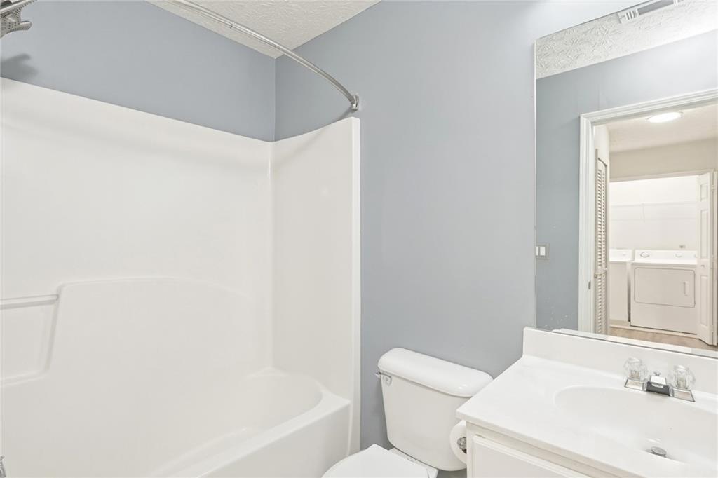 7811315 Property Photo 16