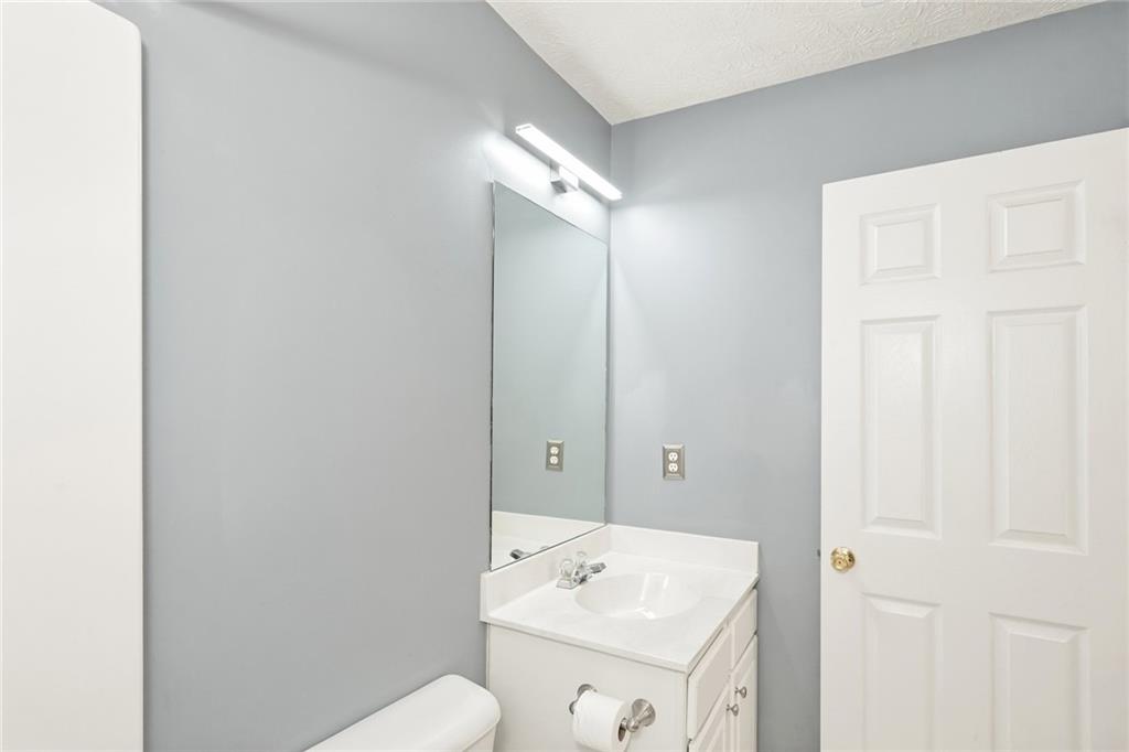 7811315 Property Photo 17